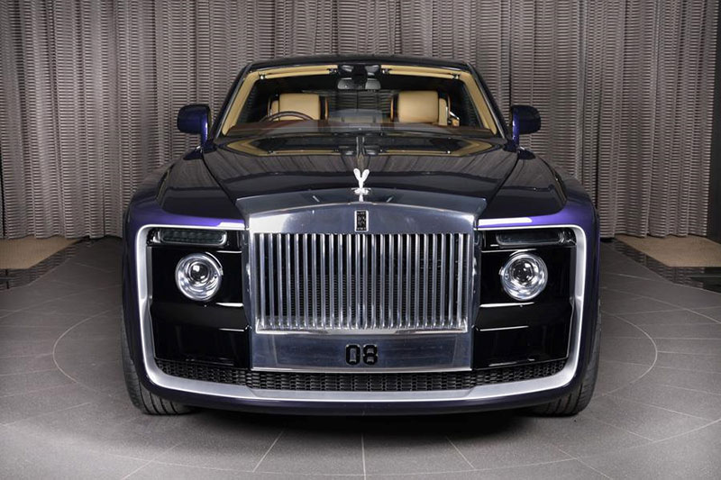 Rolls-Royce Sweptail 12,8 triệu USD xuất hiện tại đại lý